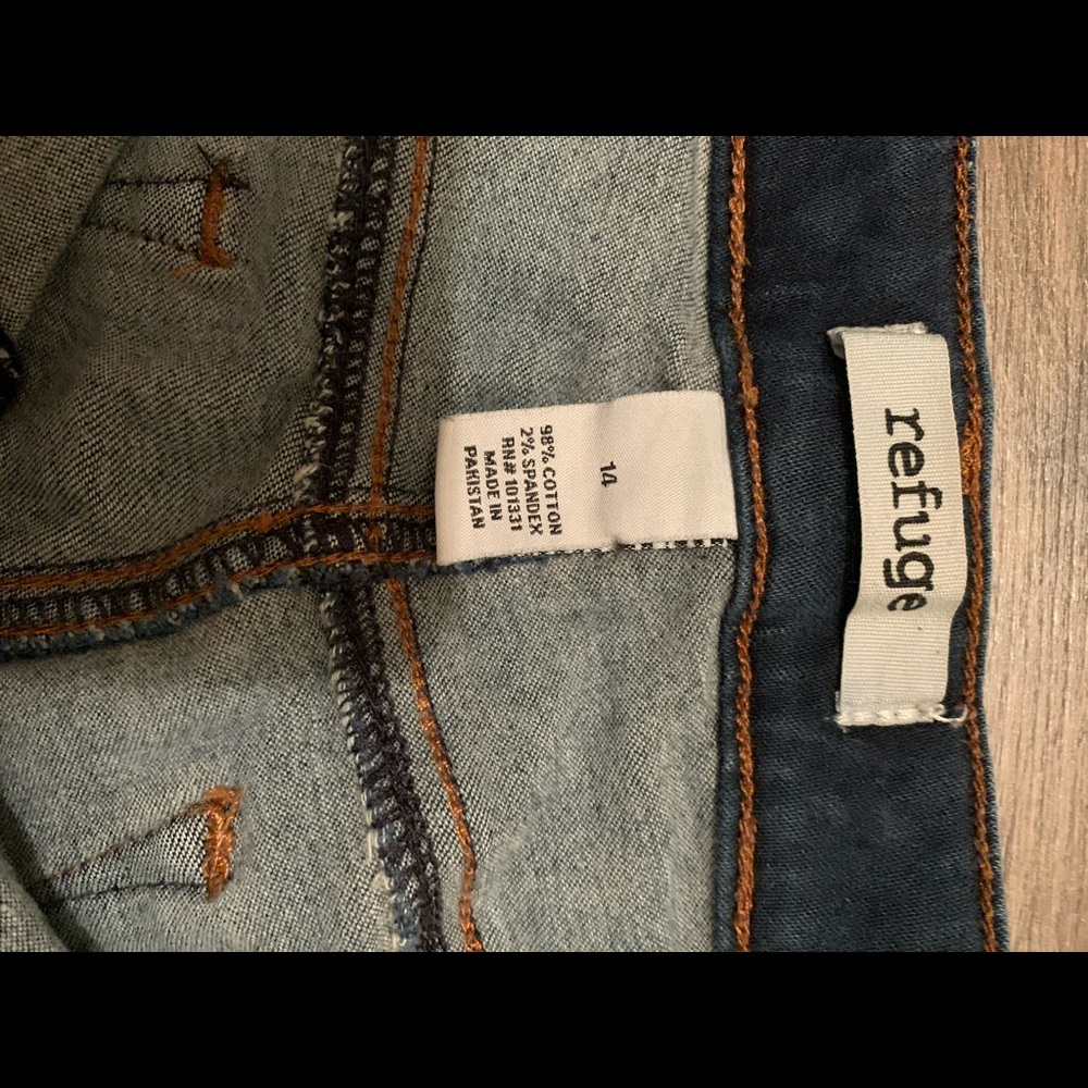 Refuge Skinny Jeans - Size: 14 - Picture 3 of 3